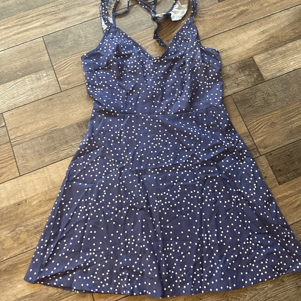 NEW - polka dot V-neck ruffled sleeve dress
